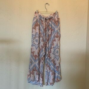 American Eagle Outfitters Floral Patterned Pants